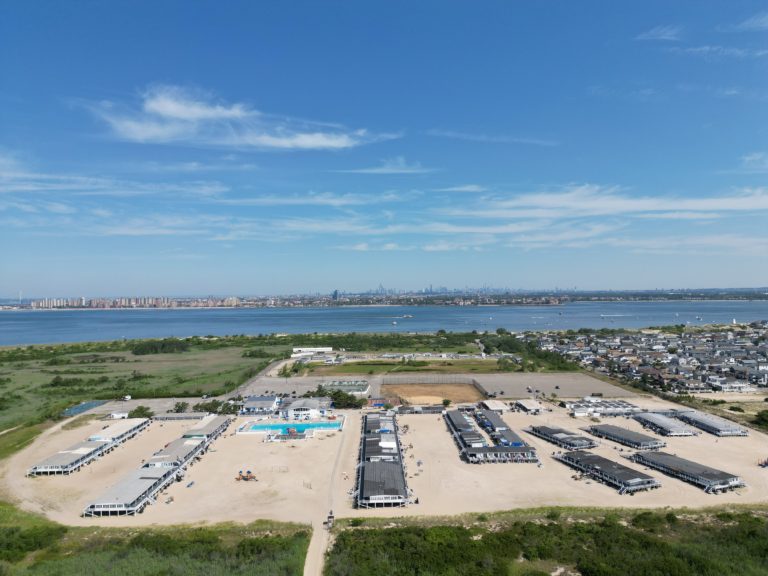 home-breezy-point-beach-club